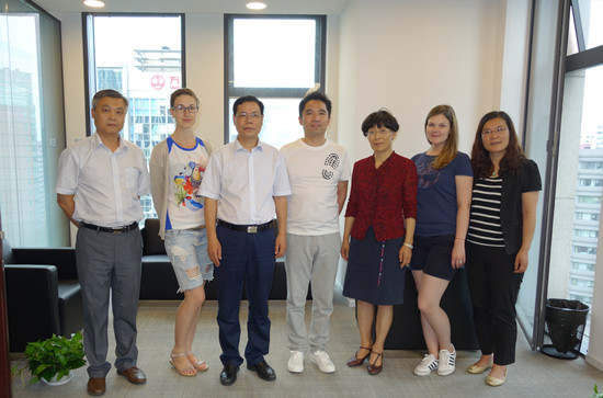 http://www.yrcti.edu.cn/upload/20160620192021614.jpg