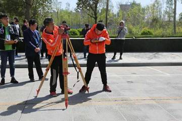 http://www.yrcti.edu.cn/upload/20180413181712835.jpg