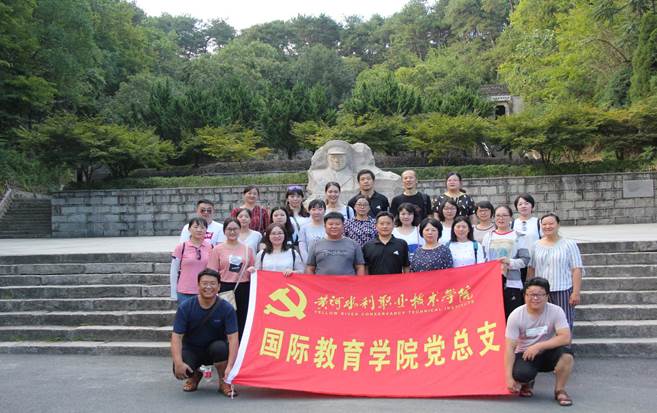 说明: 6d8bf1fc63d706d3cd2a8528a535dd3